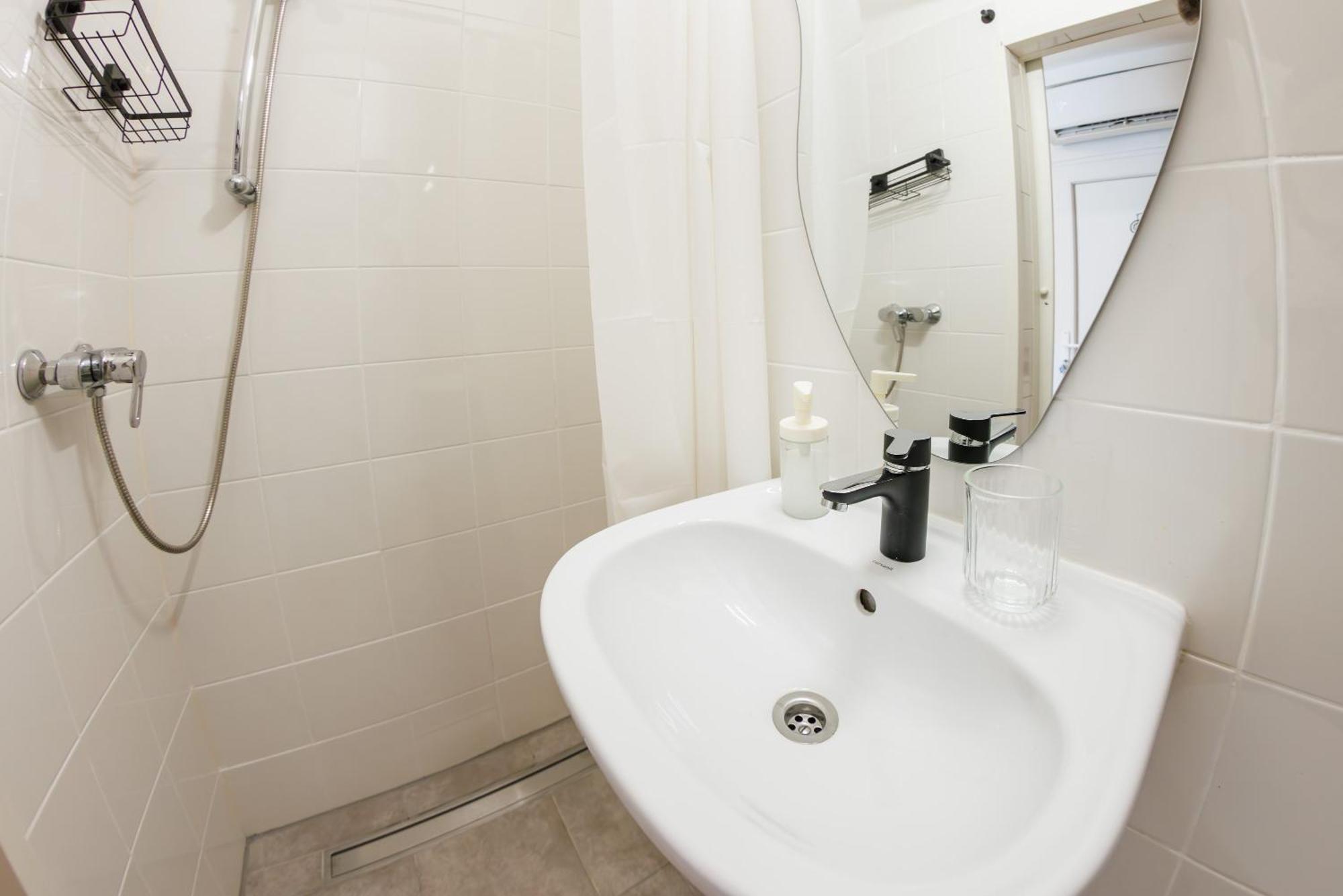 Plutus Apartments And Rooms With Free Parking Koper Exterior foto